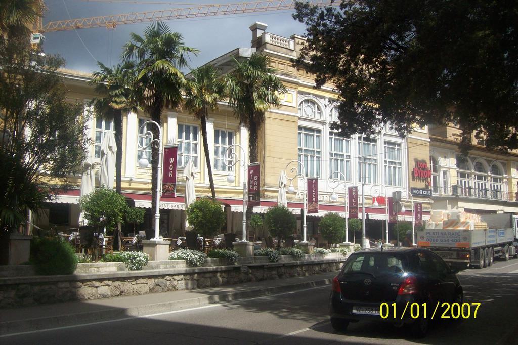 Apartment Kutlesa Volosko Buitenkant foto